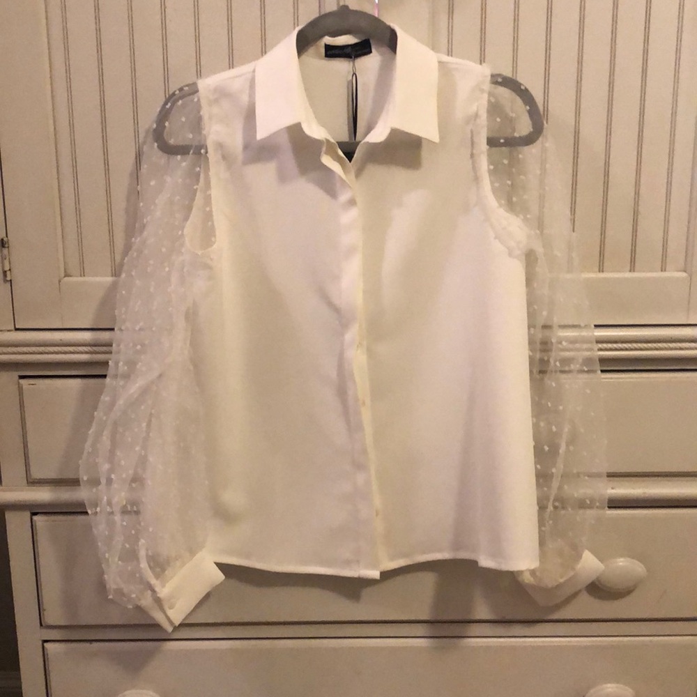 Blouse 🤍🤍🤍
